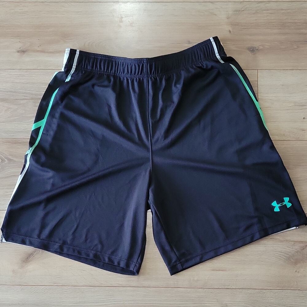 NWT Under Armour Men's Heat Gear Loose Fit Size XL Inseam 9" Shorts
